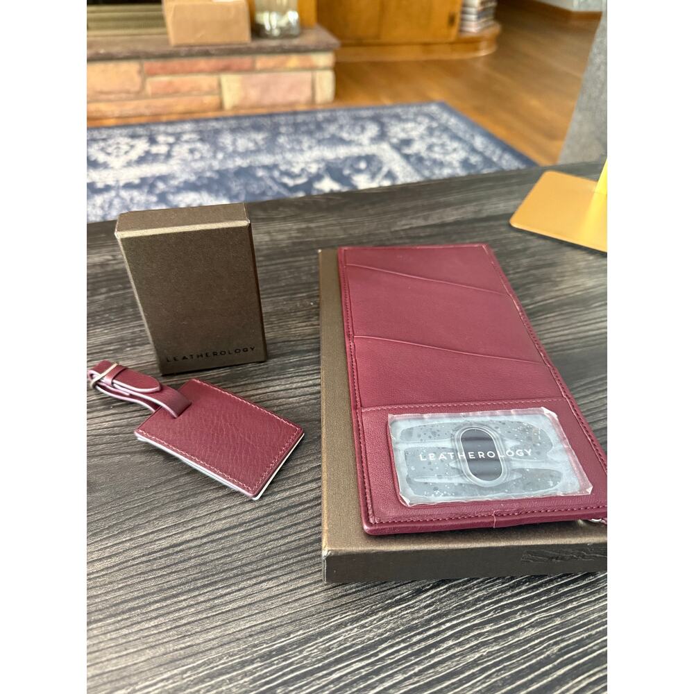 NIB Leatherology Plum Travel Suitcase Tag and Matching Document Holder Set